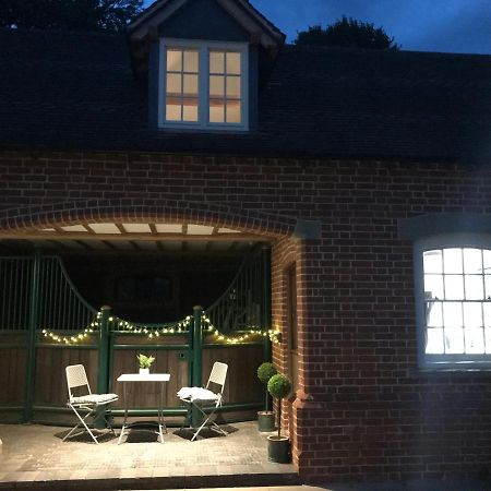 نيوينت Stunning Rural Apartment, Walking Distance To Three Choirs Vineyard & Restaurant, Gloucestershire المظهر الخارجي الصورة