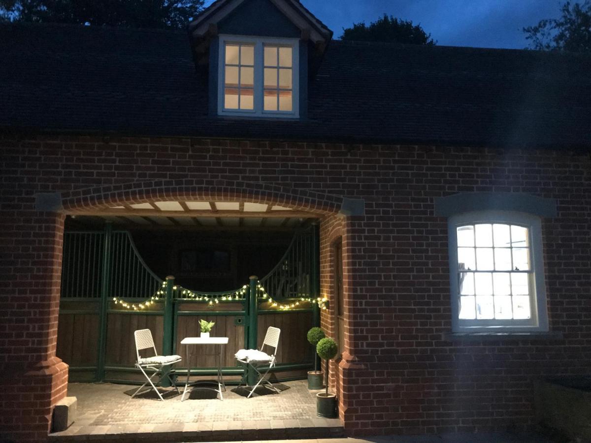 نيوينت Stunning Rural Apartment, Walking Distance To Three Choirs Vineyard & Restaurant, Gloucestershire المظهر الخارجي الصورة
