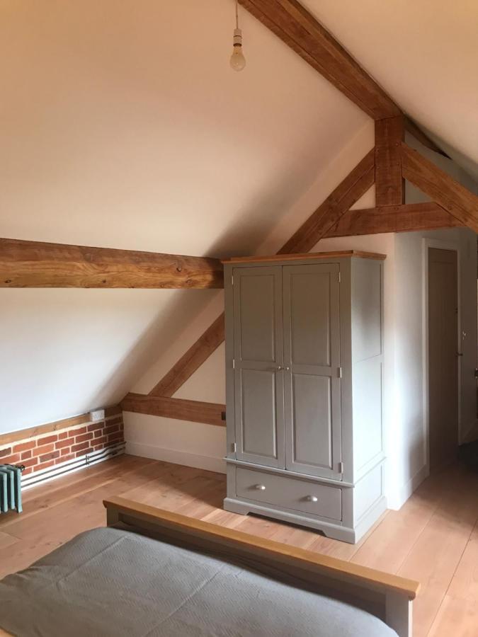 نيوينت Stunning Rural Apartment, Walking Distance To Three Choirs Vineyard & Restaurant, Gloucestershire المظهر الخارجي الصورة